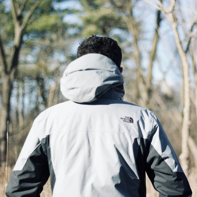 North Face Resolve Waterproof Jacket (M)