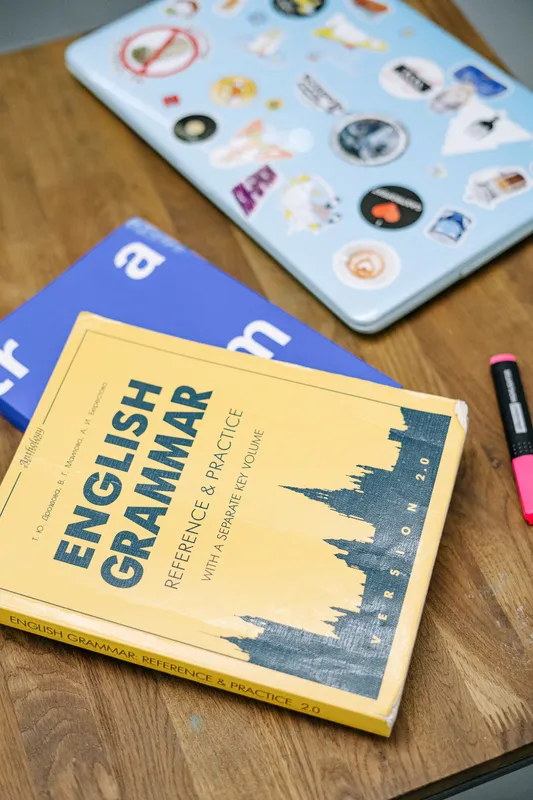 Oxford English Grammar — Chalker & Weiner